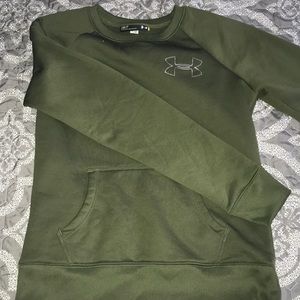 Green Under Armour Sweat Top Size S